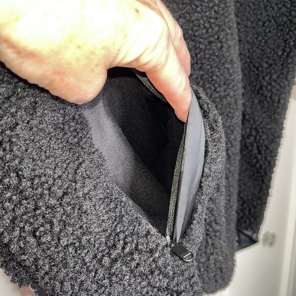 Athleta Cozy Sherpa Snap Sweatshirt Size S NWT - Picture 6 of 10